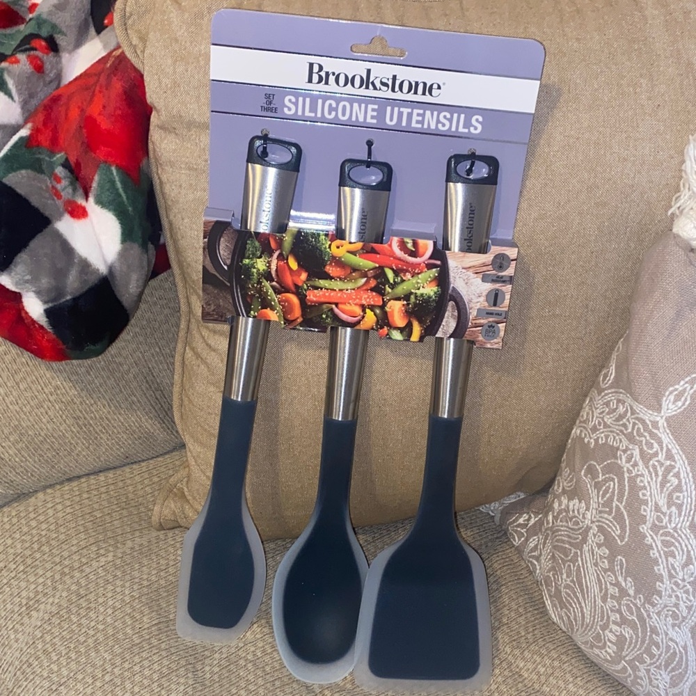 💙🩶💙NWT Brookstone Blur/Silver Silicone Utensils Set